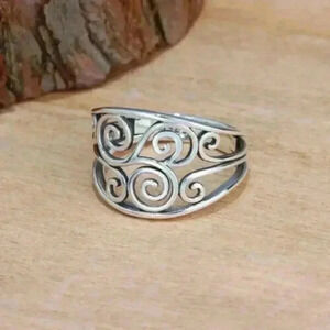 New 925 Silver Scroll Band